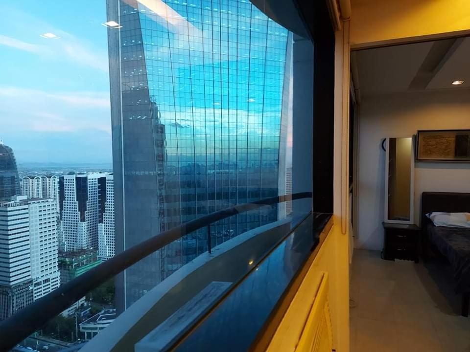 Family Staycation With Pool Manila Ngoại thất bức ảnh