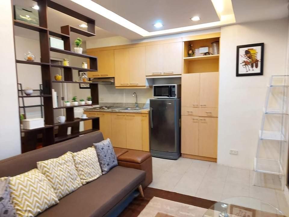 Family Staycation With Pool Manila Ngoại thất bức ảnh